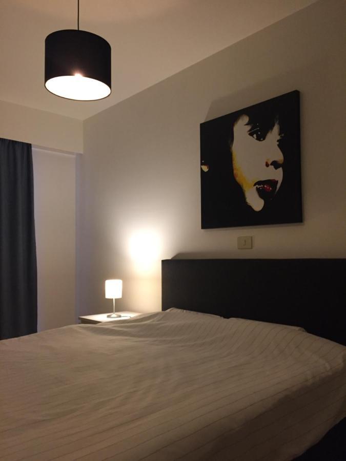 Rustig Appartement Met Zeezicht Dicht Bij Het Centrum Ostende Extérieur photo