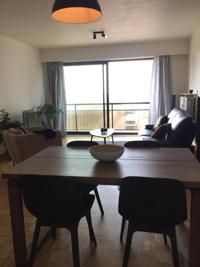 Rustig Appartement Met Zeezicht Dicht Bij Het Centrum Ostende Extérieur photo