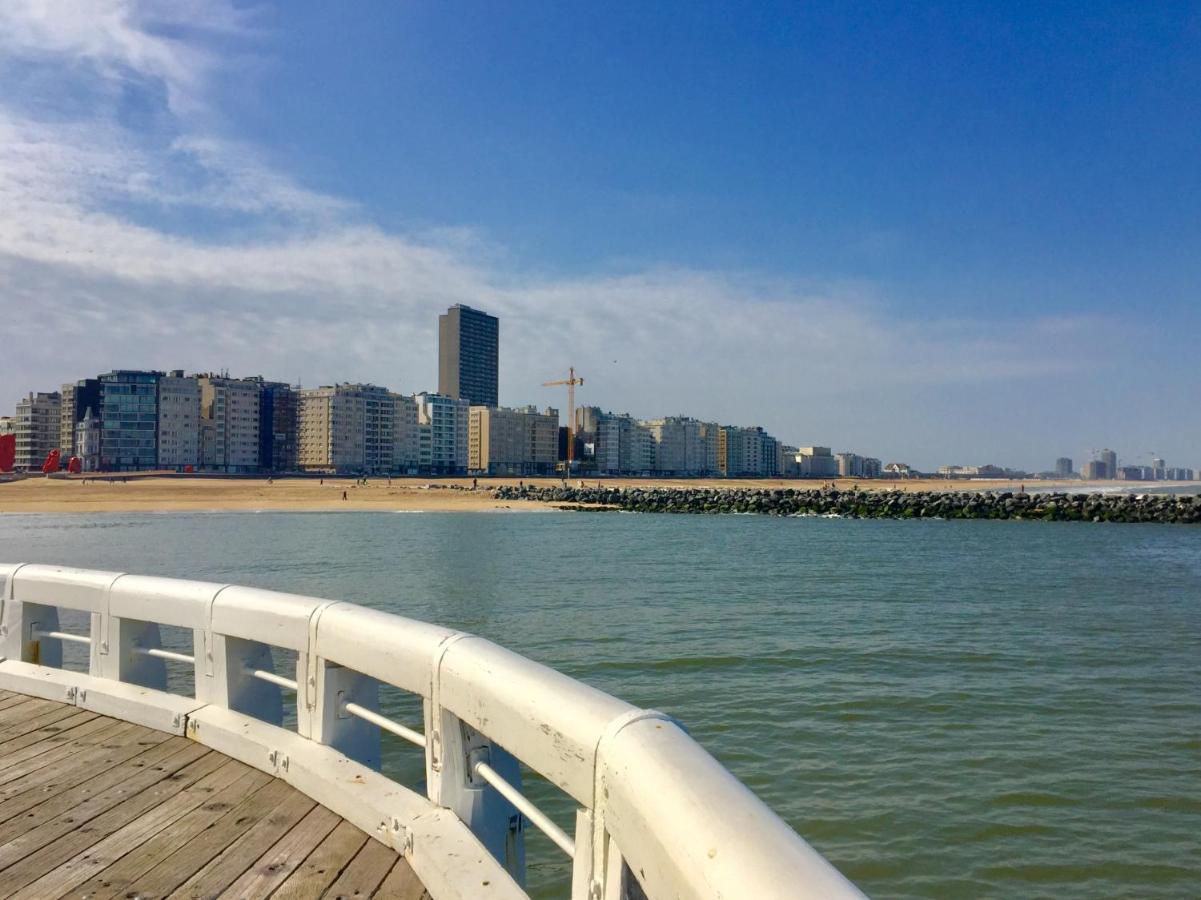 Rustig Appartement Met Zeezicht Dicht Bij Het Centrum Ostende Extérieur photo